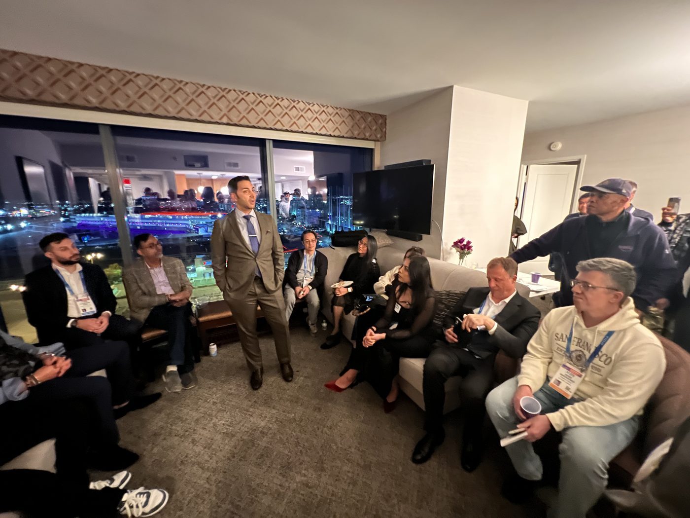 CES Investor Program